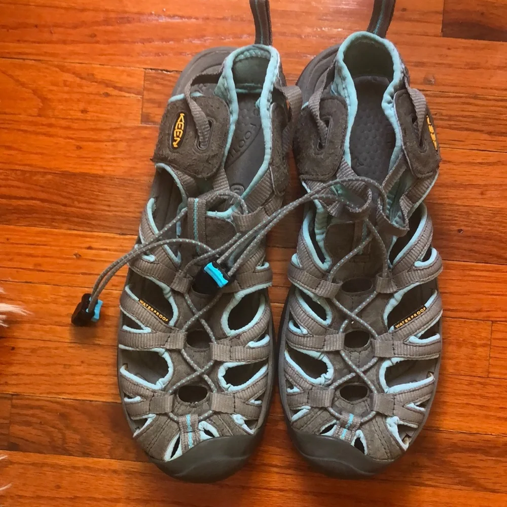 Keen Newport Sandals sz 9